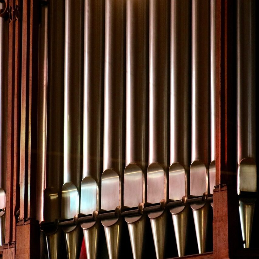 Upgrading Your Pipe Organ With Viscount Organs